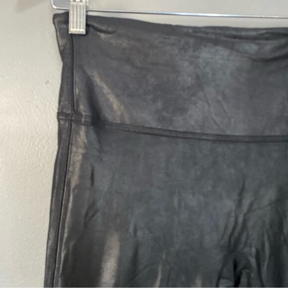 SPANX Faux Leather Leggings Blogger Favorite EUC Goth Witchy Size M - Picture 8 of 11